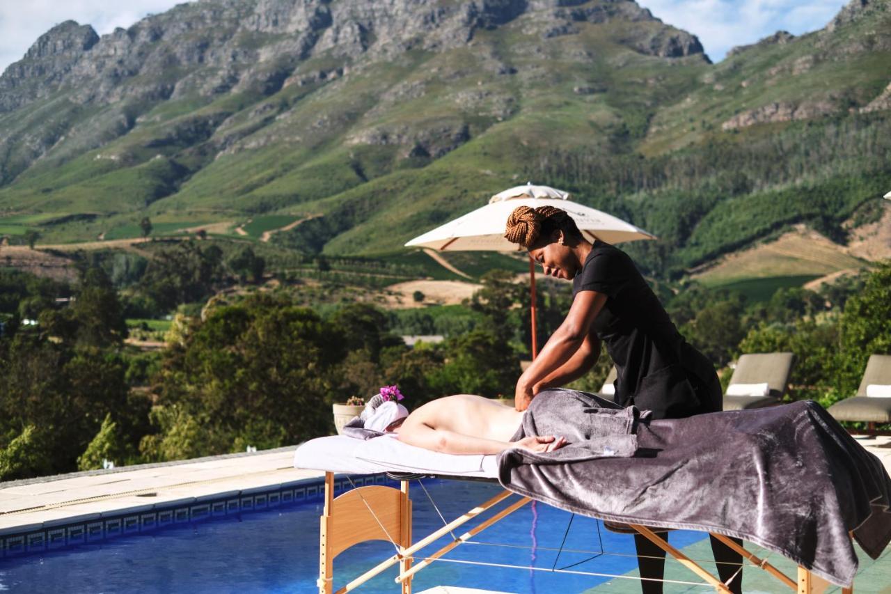 Alluvia Boutique Winery & Luxury Accommodation Stellenbosch Kültér fotó Massage